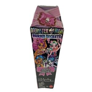 Monster High , Buried Secrets, Mystery Doll + 5 Accessories New Sealed